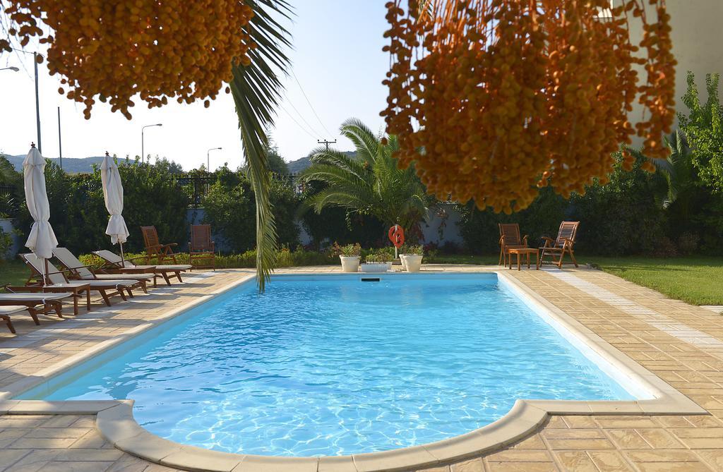 Kavala Beach Hotel Apartments Nea Iraklitsa Экстерьер фото